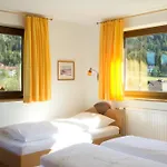 Haus Karoline Ахенкирьх