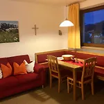 Haus Karoline Ахенкирьх